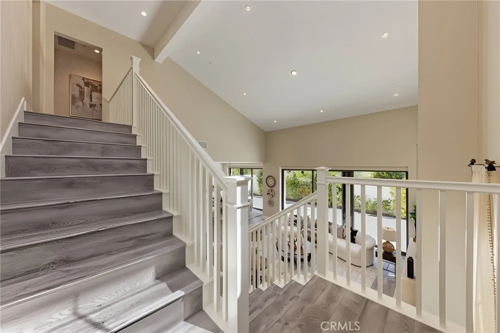 112 Green Rdg Irvine, CA 92602