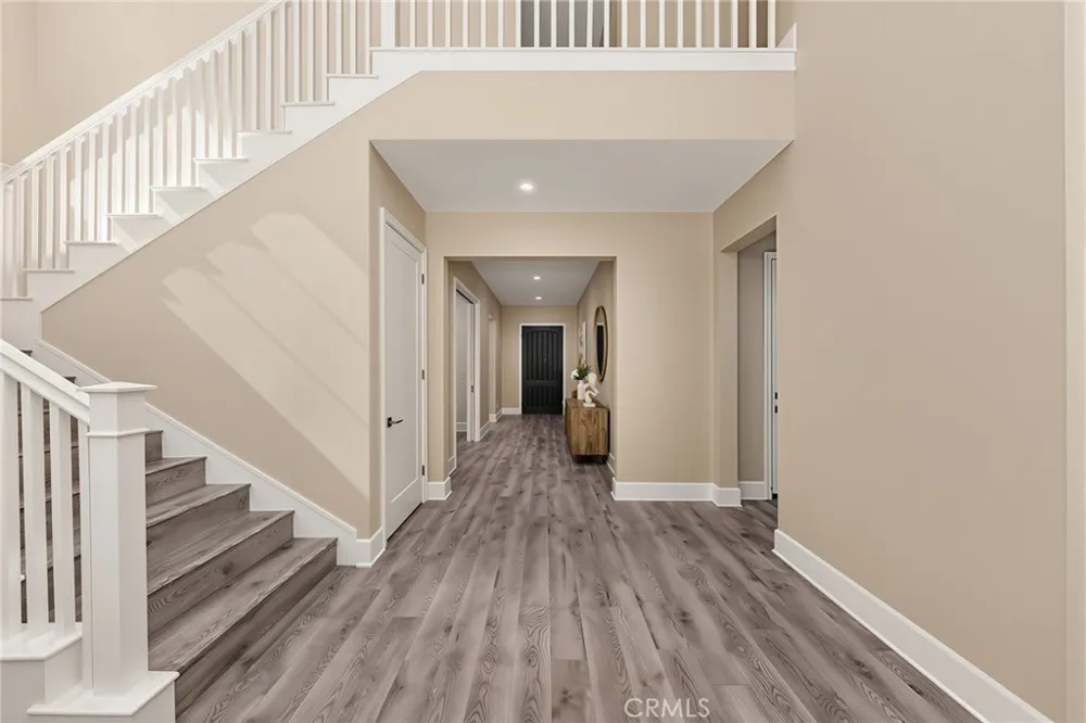 112 Green Rdg Irvine, CA 92602