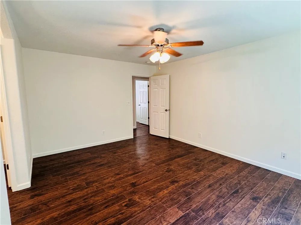 5824 E Kaviland Fresno, CA 93727