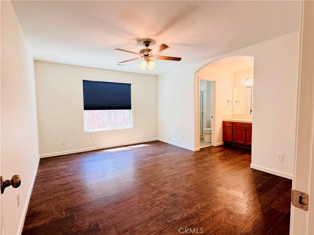 5824 E Kaviland Fresno, CA 93727