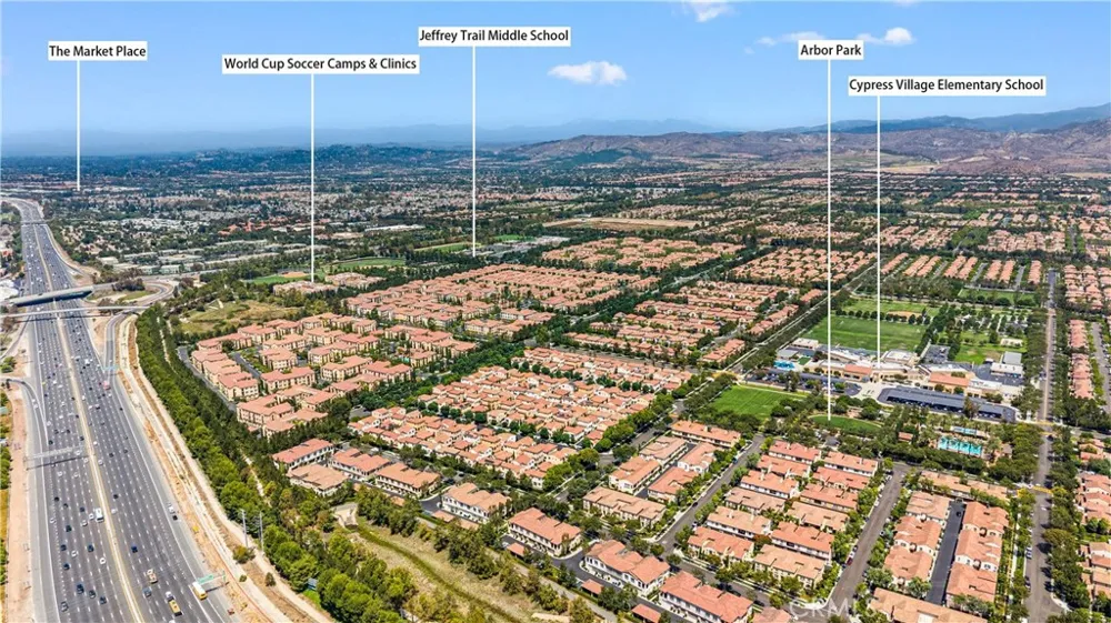 96 Rose Arch #26 Irvine, CA 92620