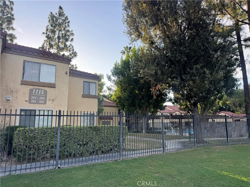 1114 W Blaine Street #105 Riverside, CA 92507