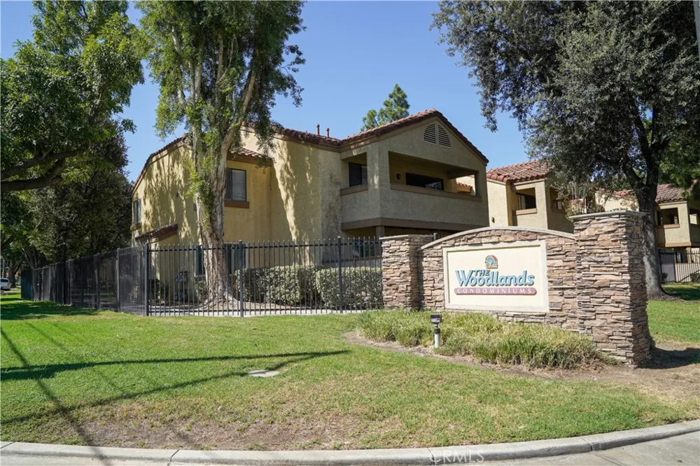 1114 W Blaine Street #105 Riverside, CA 92507