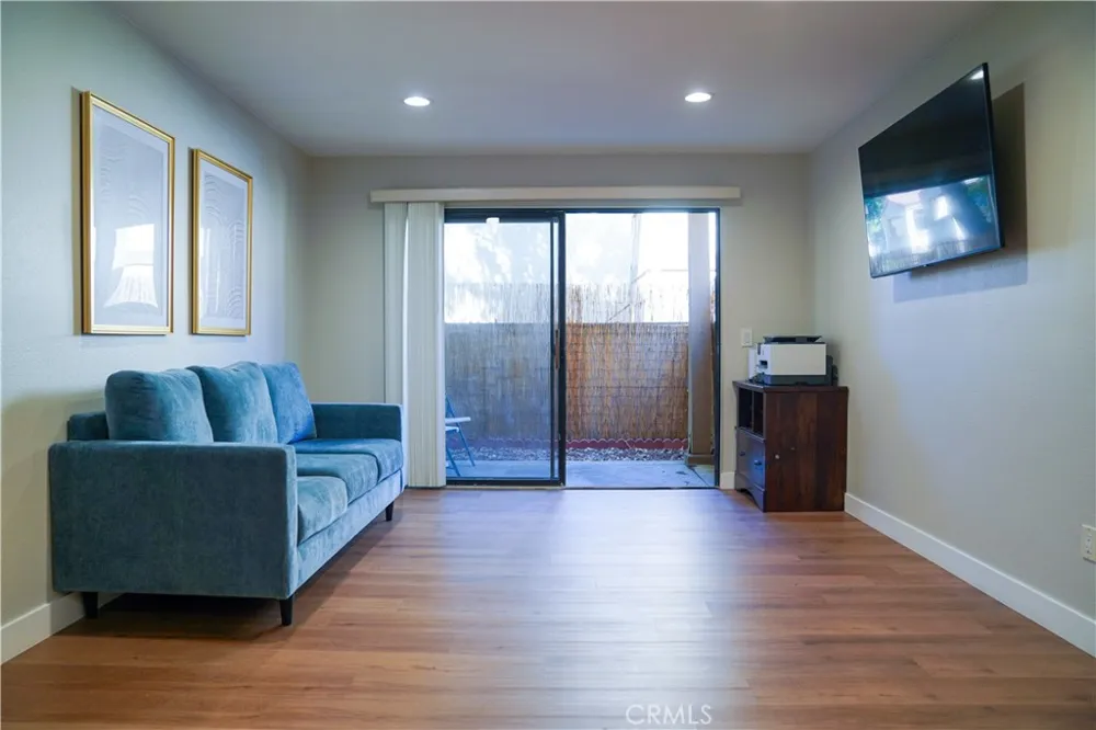 1114 W Blaine Street #105 Riverside, CA 92507