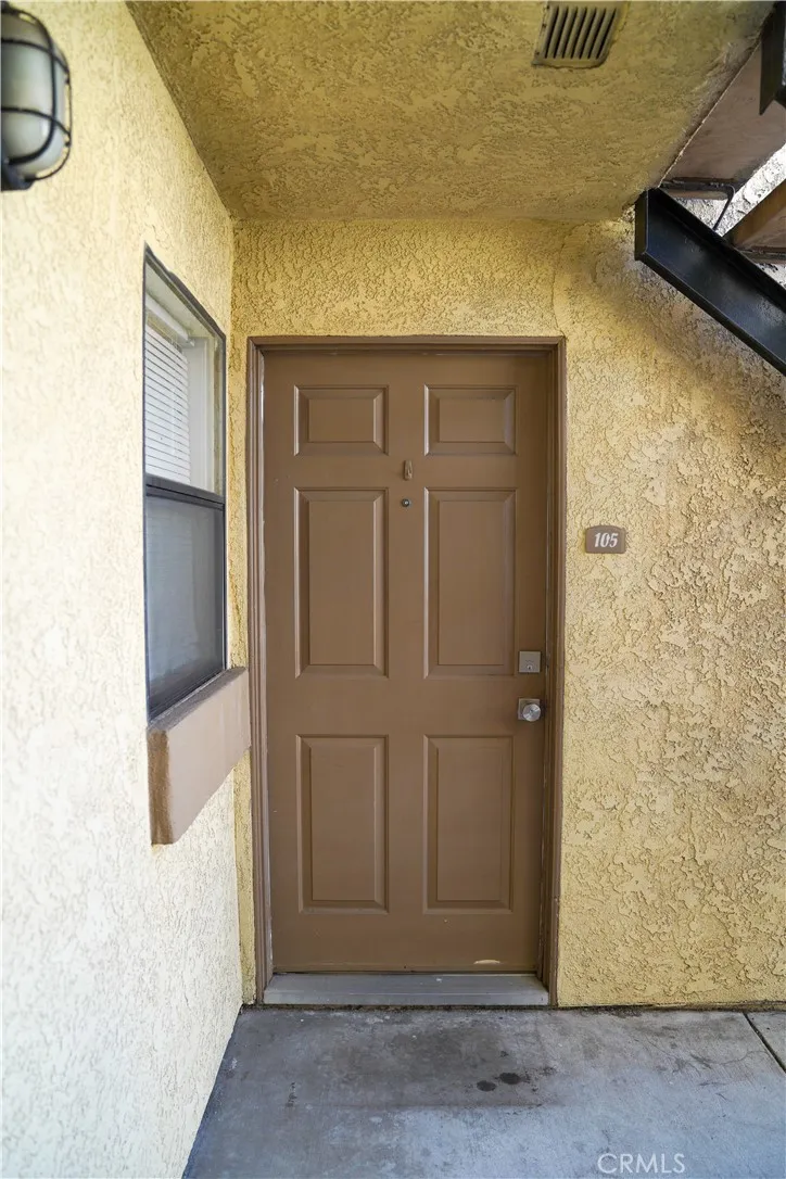 1114 W Blaine Street #105 Riverside, CA 92507