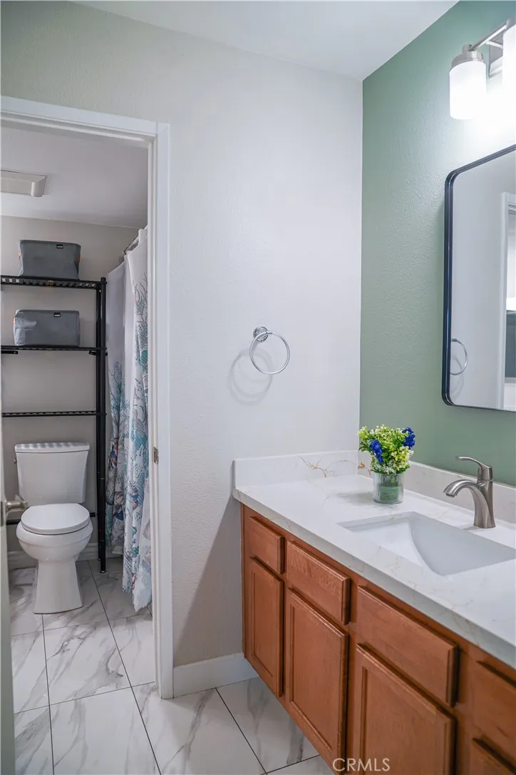 1114 W Blaine Street #105 Riverside, CA 92507