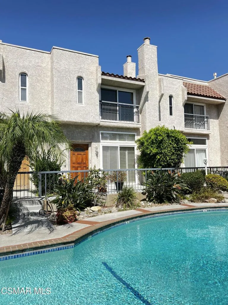 5401 Zelzah Avenue #133 Encino, CA 91316