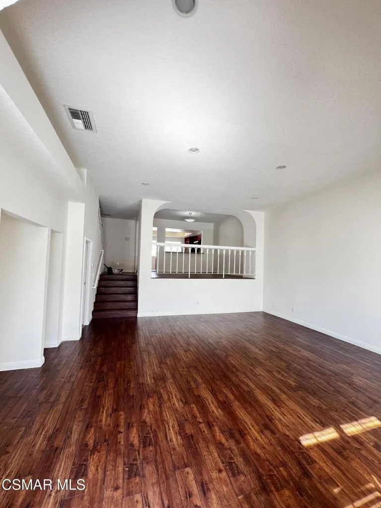 5401 Zelzah Avenue #133 Encino, CA 91316