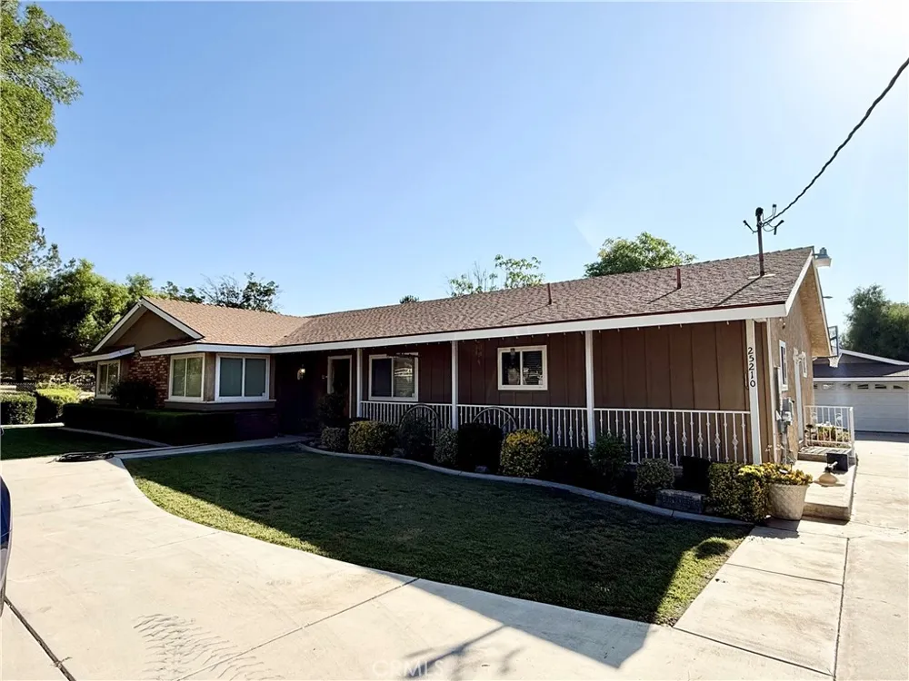 25210 California Hemet, CA 92545
