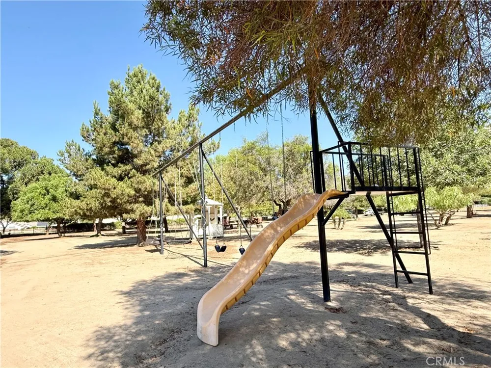 25210 California Hemet, CA 92545