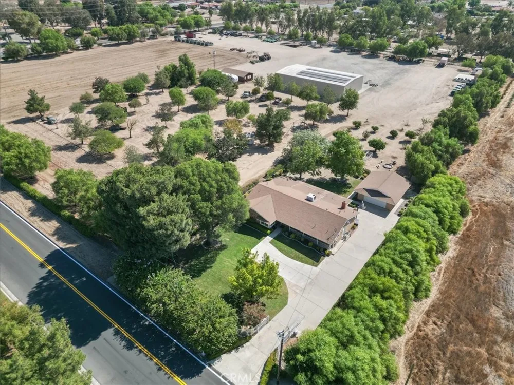 25210 California Hemet, CA 92545