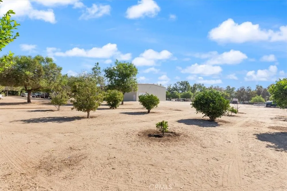 25210 California Hemet, CA 92545