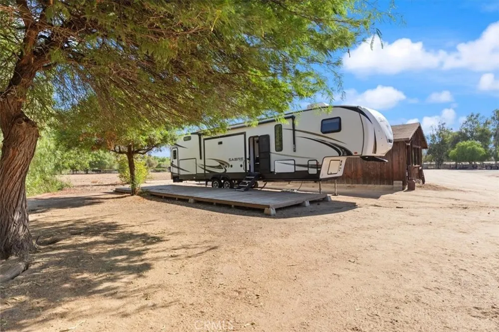 25210 California Hemet, CA 92545