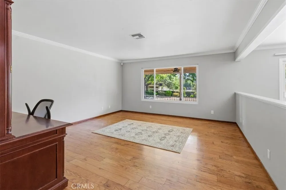 25210 California Hemet, CA 92545