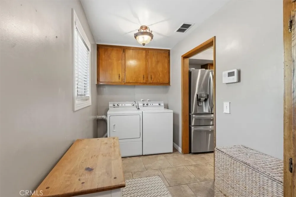 25210 California Hemet, CA 92545