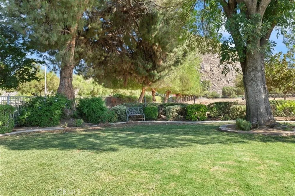 25210 California Hemet, CA 92545