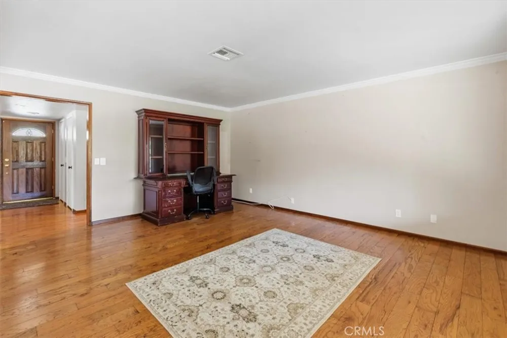 25210 California Hemet, CA 92545