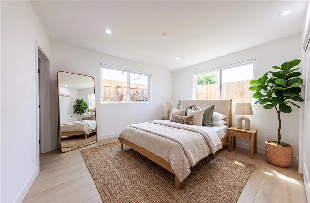 1021 Citrus Avenue #2 Los Angeles, CA 90019