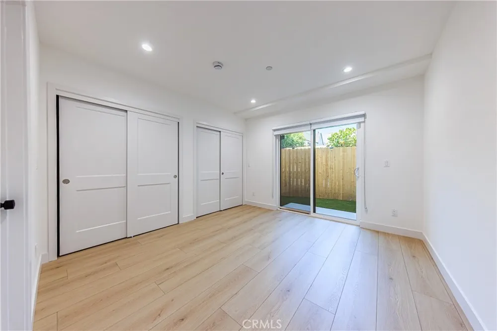1021 Citrus Avenue #2 Los Angeles, CA 90019