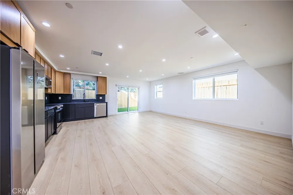 1021 Citrus Avenue #2 Los Angeles, CA 90019