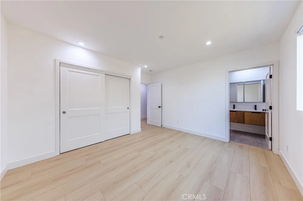 1021 Citrus Avenue #2 Los Angeles, CA 90019