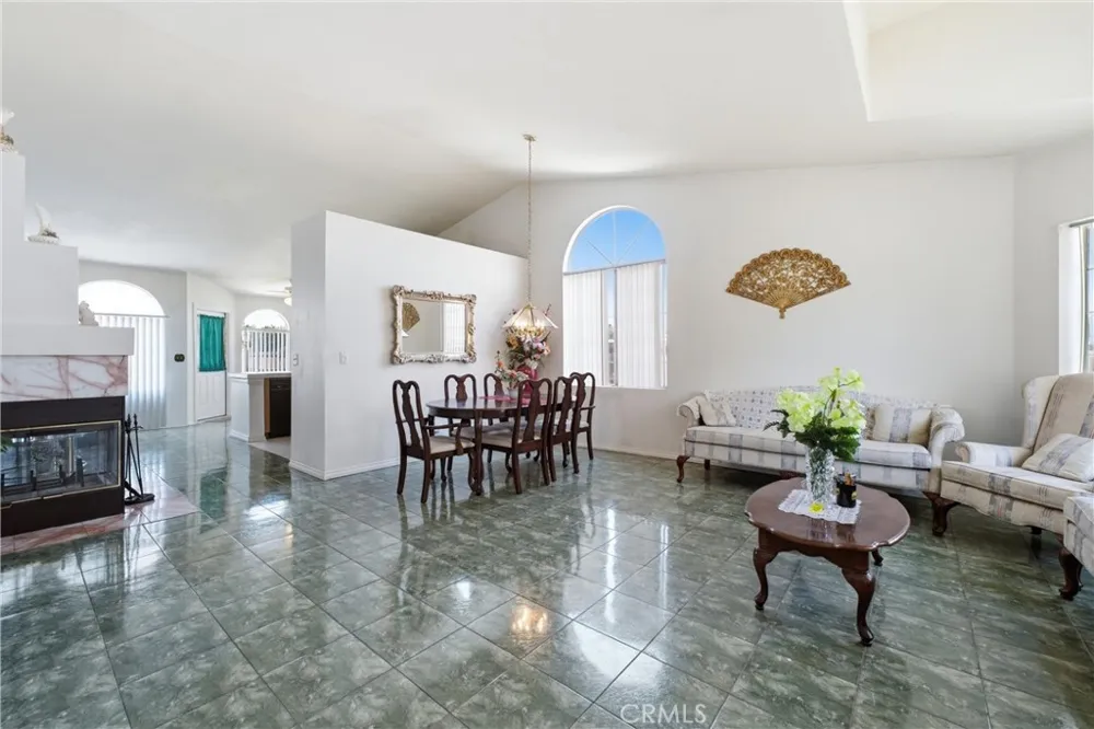 3581 Fernwood Rosamond, CA 93560