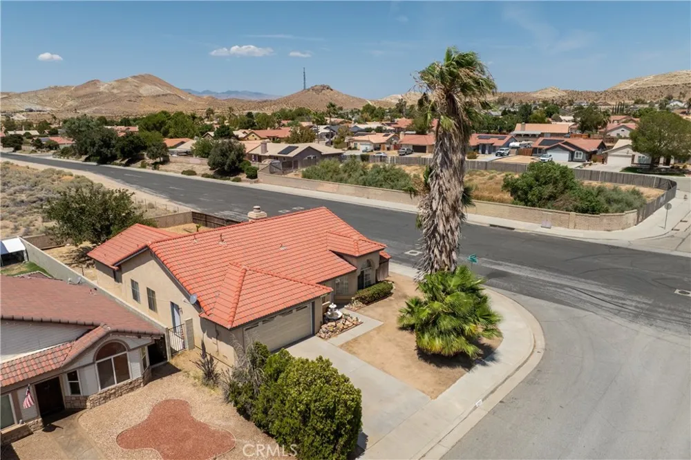 3581 Fernwood Rosamond, CA 93560