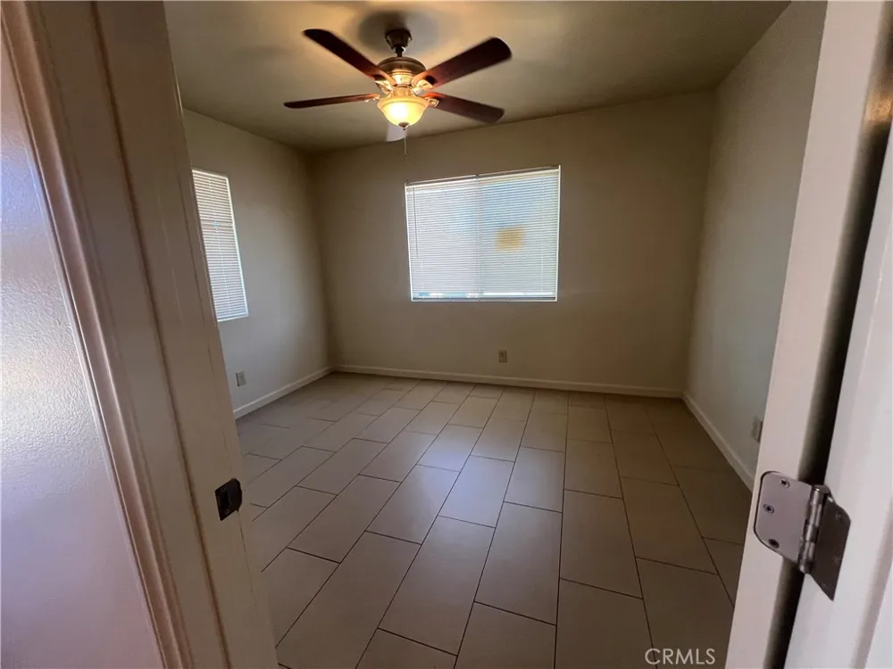 44558 Stanridge Avenue Lancaster, CA 93535