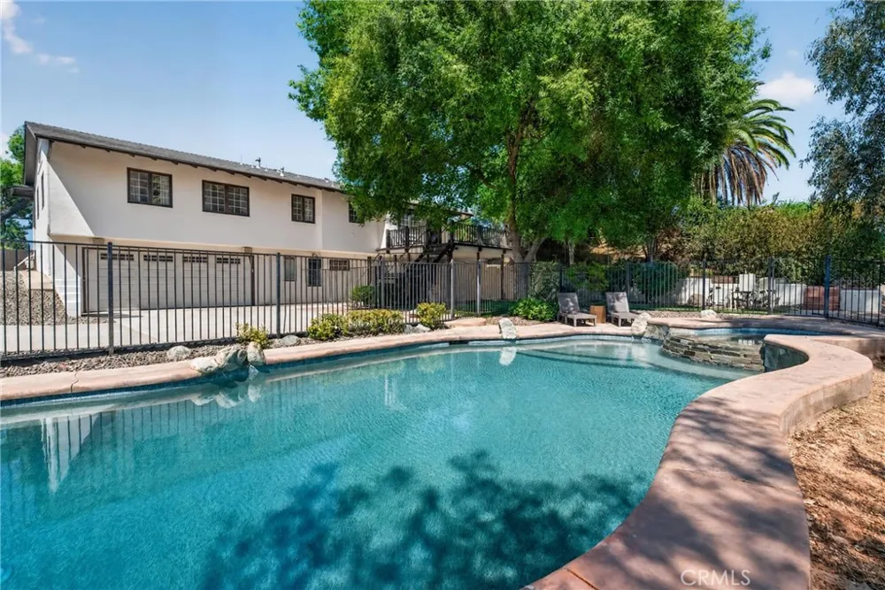 636 E Mariposa Redlands, CA 92373