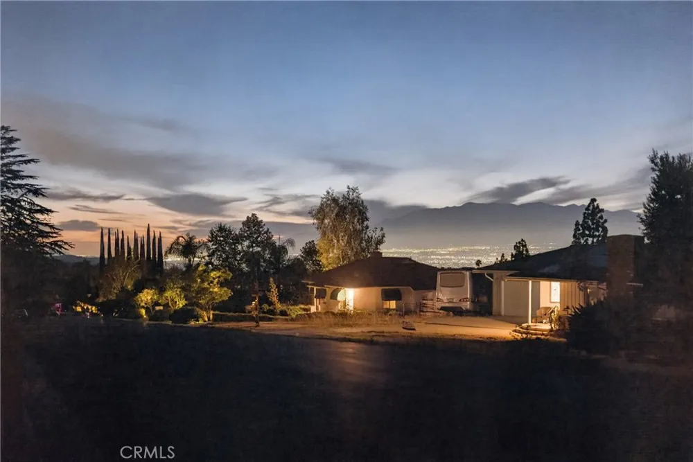 636 E Mariposa Redlands, CA 92373