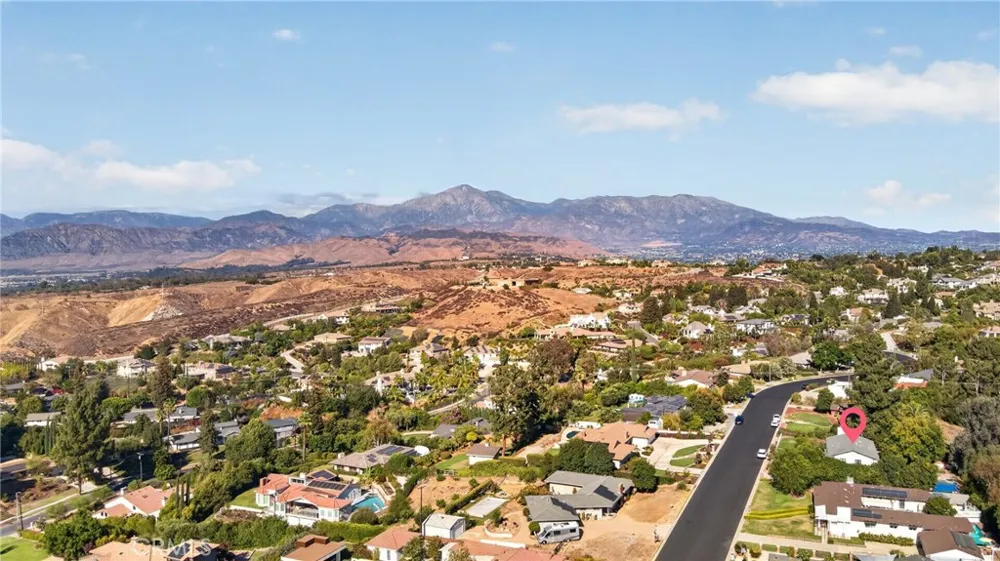 636 E Mariposa Redlands, CA 92373
