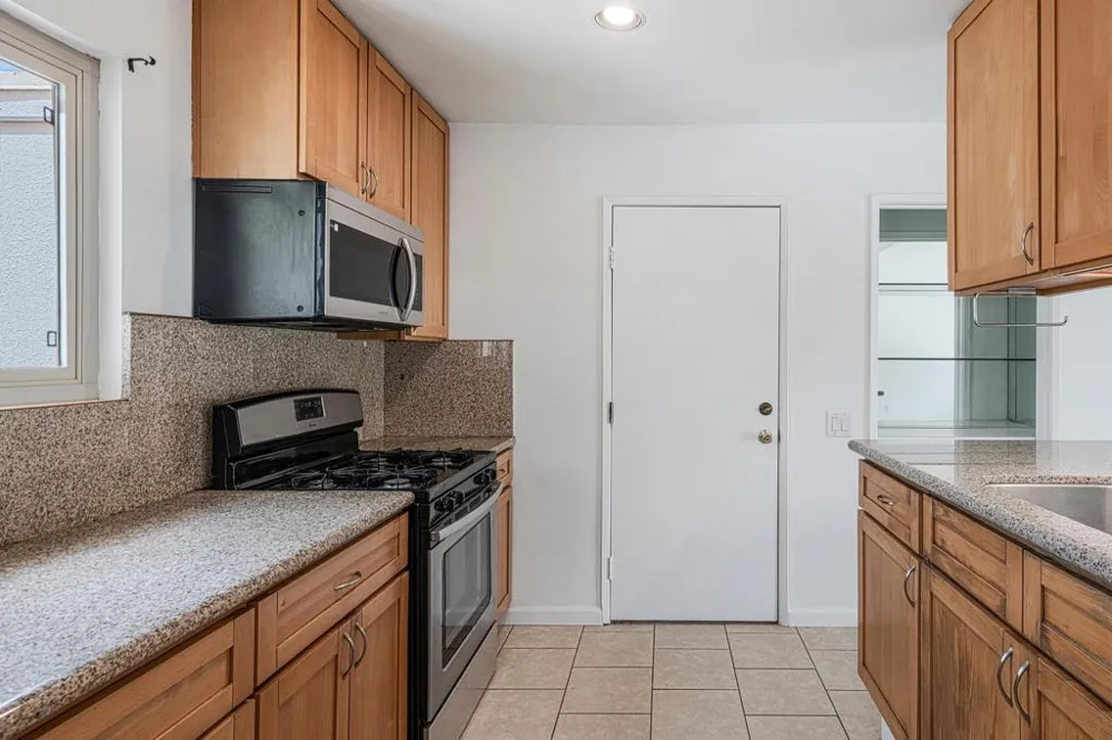 1350 E Gem Circle Palm Springs, CA 92262