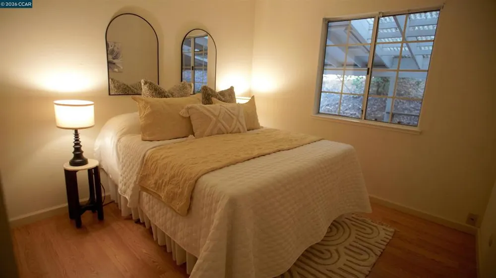 2531 Moraga Dr Pinole, CA 94564