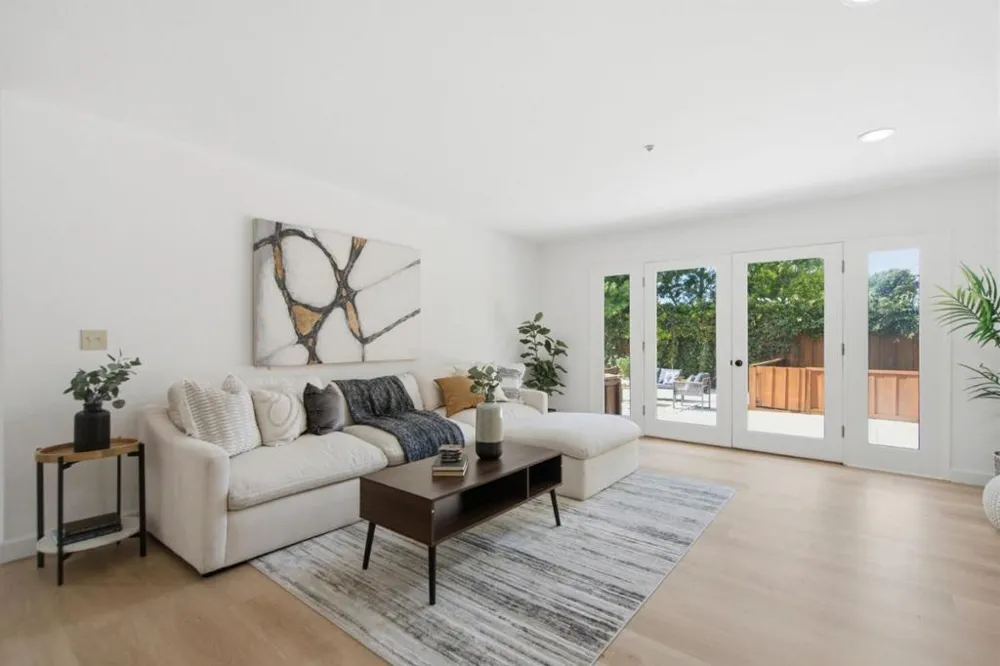1035 Lorne Way Sunnyvale, CA 94087