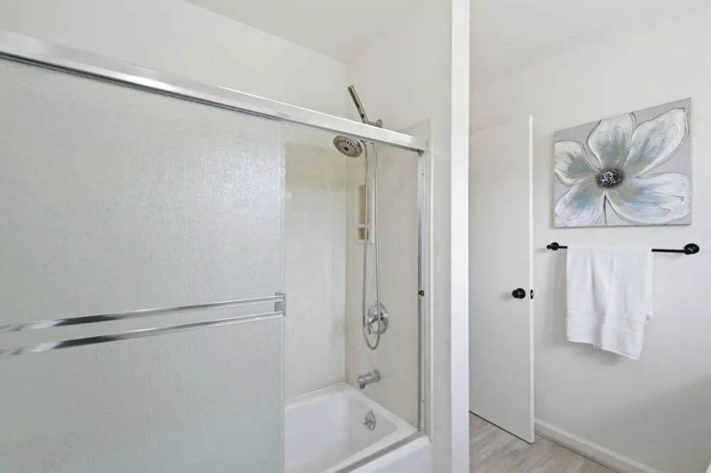 1035 Lorne Way Sunnyvale, CA 94087