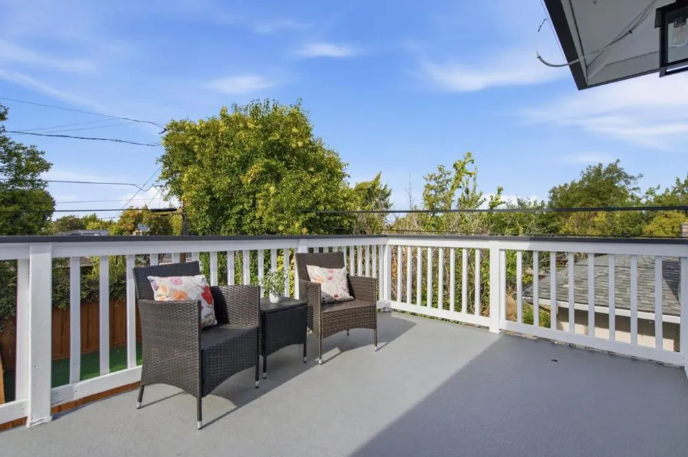 1035 Lorne Way Sunnyvale, CA 94087