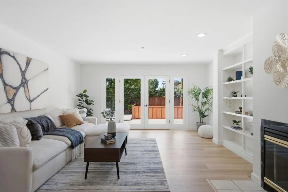 1035 Lorne Way Sunnyvale, CA 94087