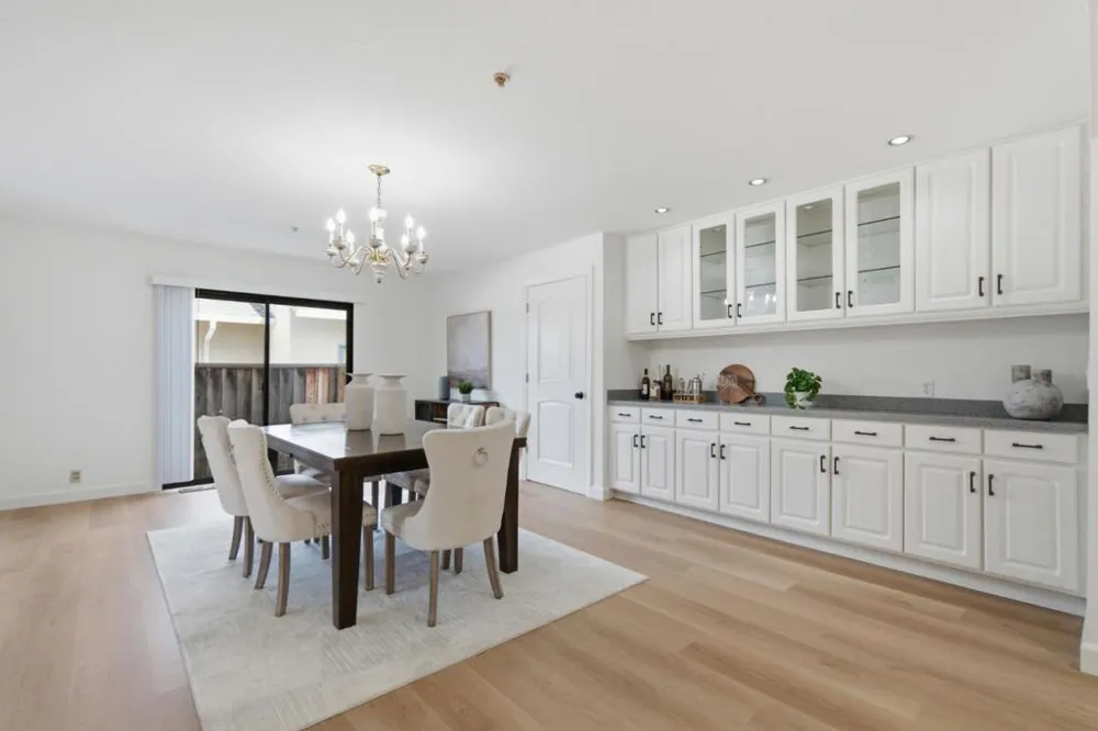 1035 Lorne Way Sunnyvale, CA 94087