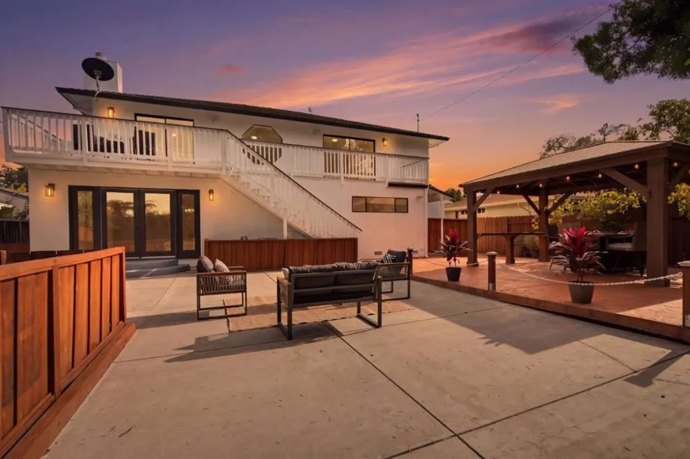 1035 Lorne Way Sunnyvale, CA 94087
