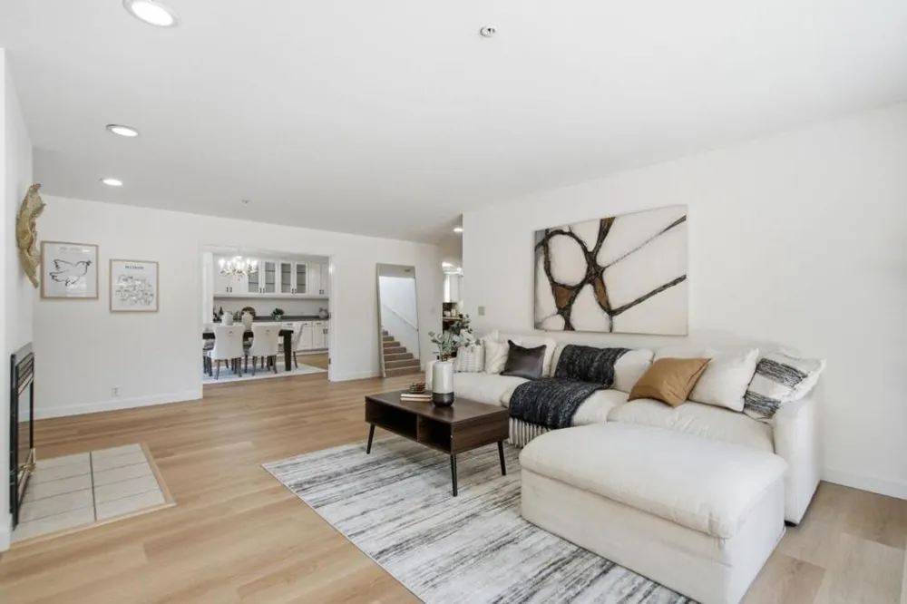 1035 Lorne Way Sunnyvale, CA 94087