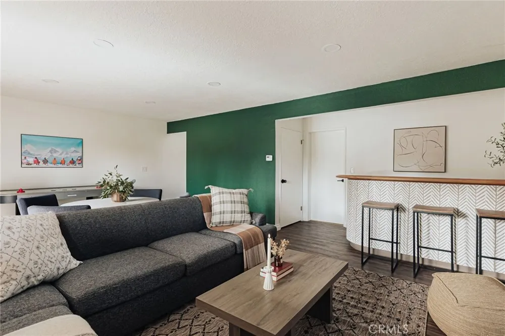 217 Old Toll Lake Arrowhead, CA 92352