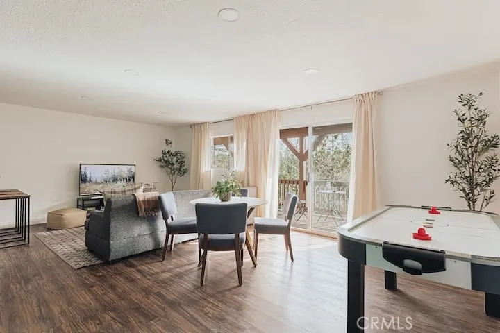 217 Old Toll Lake Arrowhead, CA 92352