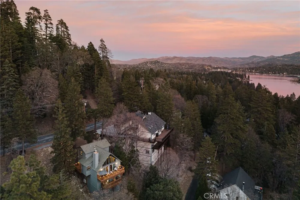 217 Old Toll Lake Arrowhead, CA 92352