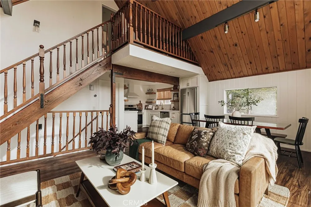 217 Old Toll Lake Arrowhead, CA 92352