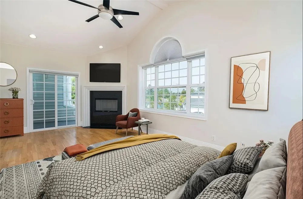 635 Bungalow Drive El Segundo, CA 90245