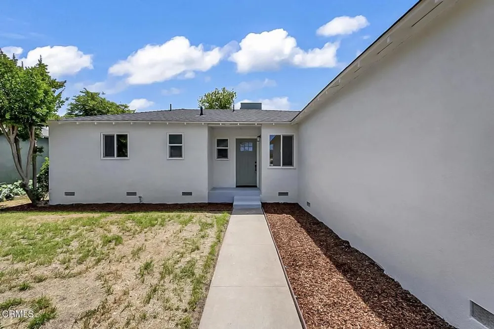 2208 Cornwell Avenue Modesto, CA 95350