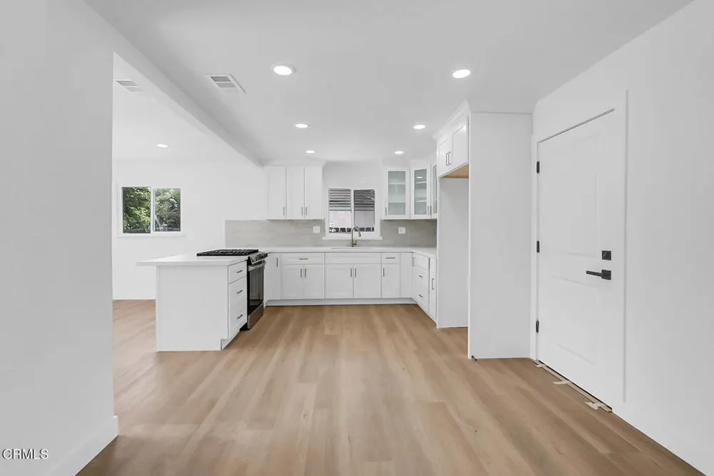 2208 Cornwell Avenue Modesto, CA 95350