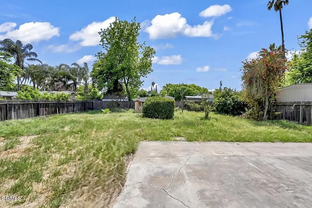 2208 Cornwell Avenue Modesto, CA 95350