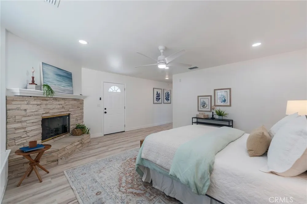 5157 E Harco Long Beach, CA 90808