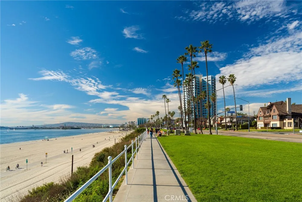 5157 E Harco Long Beach, CA 90808